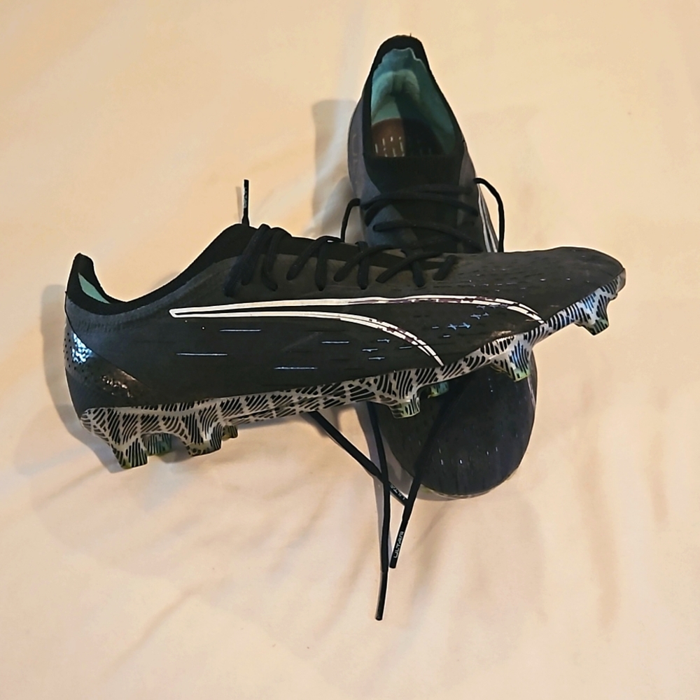 Puma soccer cleats